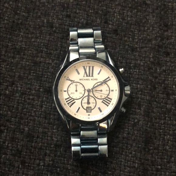 Michael Kors Bradshaw Chronograph Watch - Picture 3 of 5